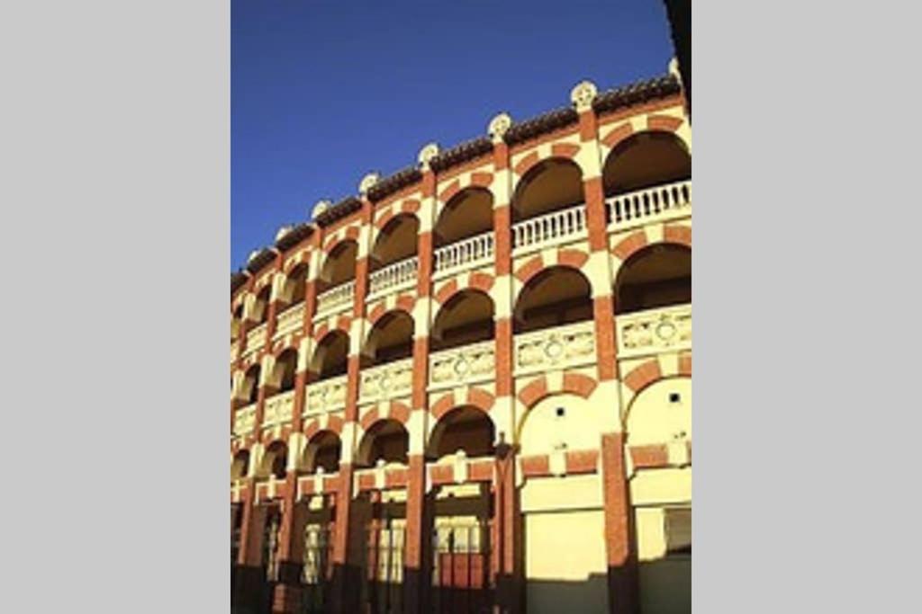 Loft Mon Apartment Zaragoza Exterior photo